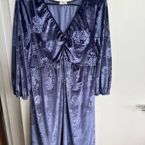 Elegant Blue Floral Dress